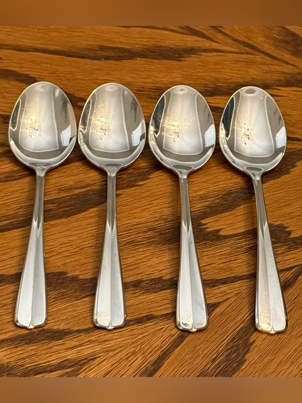 Oneida Gala Impulse 4 Soup Spoons USA Stainless Flatware 6 7/8”
